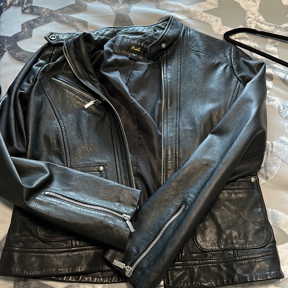Bernardo leather Jacket - Picture 2 of 4